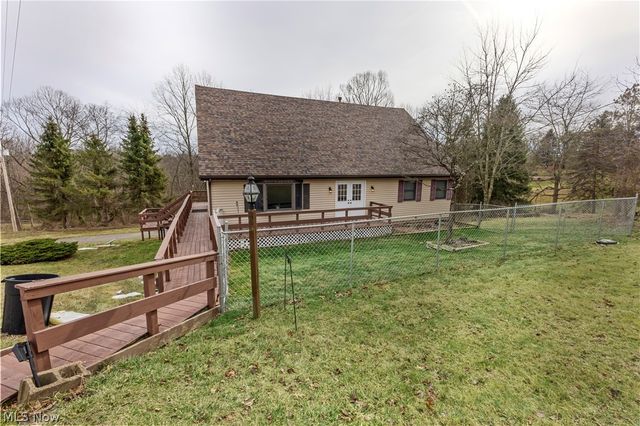 140 Iris Lane, Colliers, WV 26035