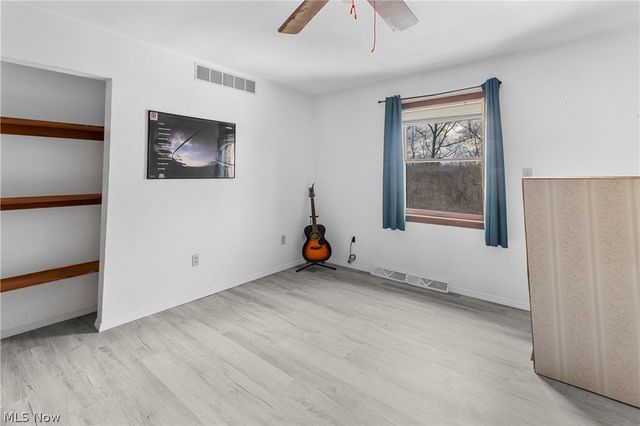 140 Iris Lane, Colliers, WV 26035