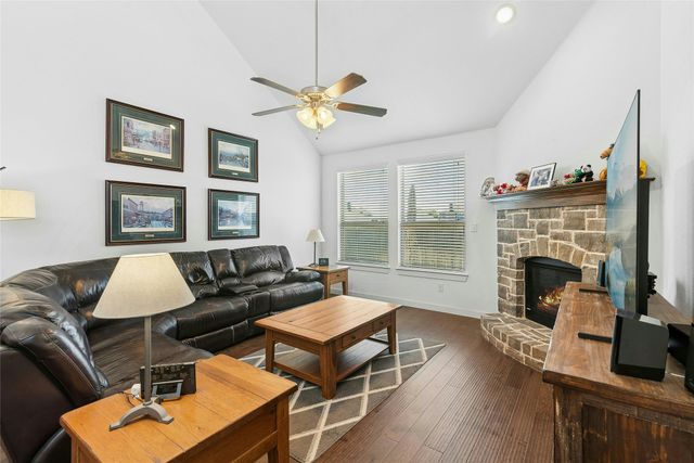 1308 Warbler Drive, Little Elm, TX 75068