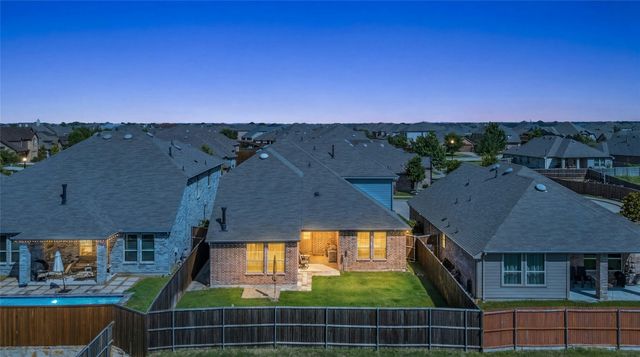 1308 Warbler Drive, Little Elm, TX 75068