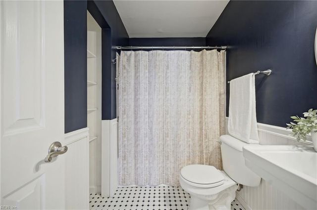 2249 Estuary CT, Virginia Beach, VA 23451