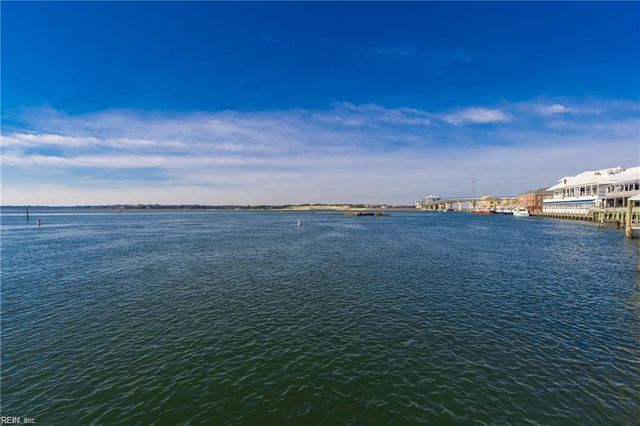 2249 Estuary CT, Virginia Beach, VA 23451