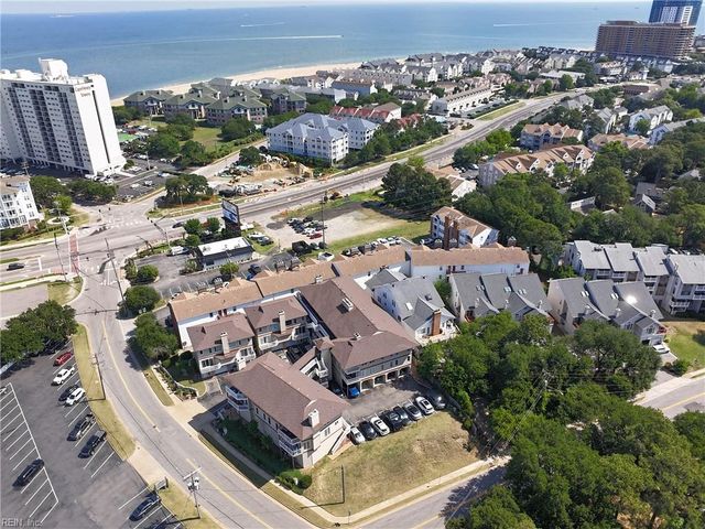 2249 Estuary CT, Virginia Beach, VA 23451