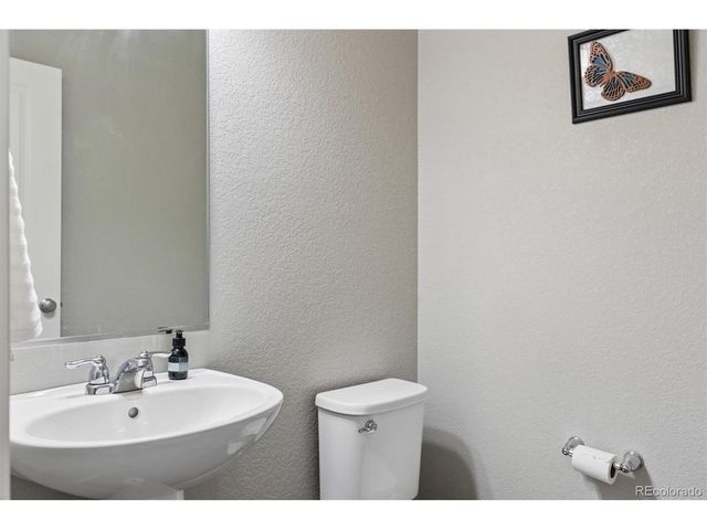 7625 S Winnipeg Ct, Aurora, CO 80016