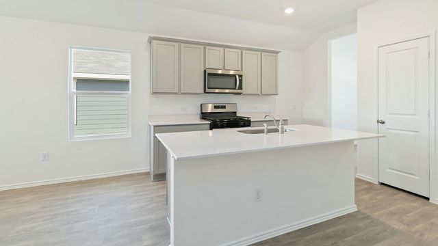 171 Palestine TRL, Kyle, TX 78640