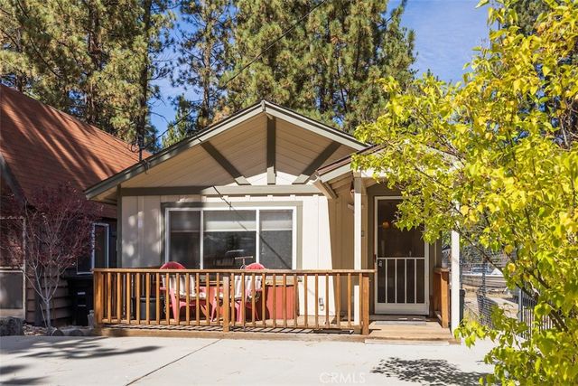 803 Robinhood Boulevard, Big Bear City, CA 92314
