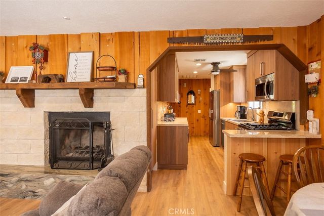 803 Robinhood Boulevard, Big Bear City, CA 92314