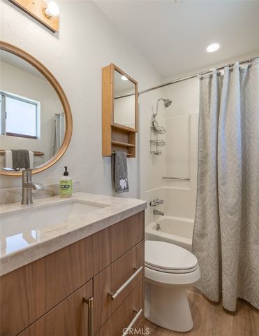 803 Robinhood Boulevard, Big Bear City, CA 92314