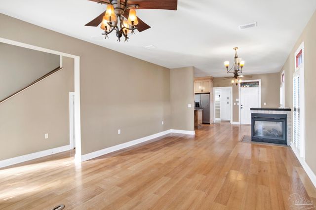 105 S Florida Blanca St, Pensacola, FL 32502