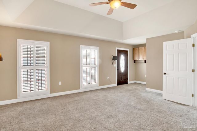 105 S Florida Blanca St, Pensacola, FL 32502