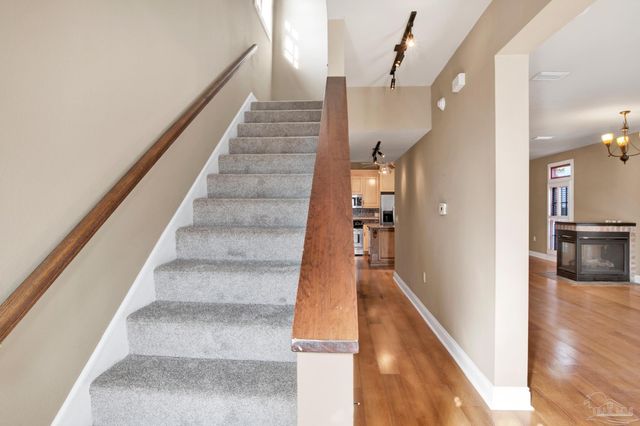 105 S Florida Blanca St, Pensacola, FL 32502