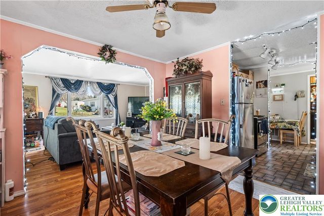 1 Woodsdale Court, Moore Twp, PA 18014