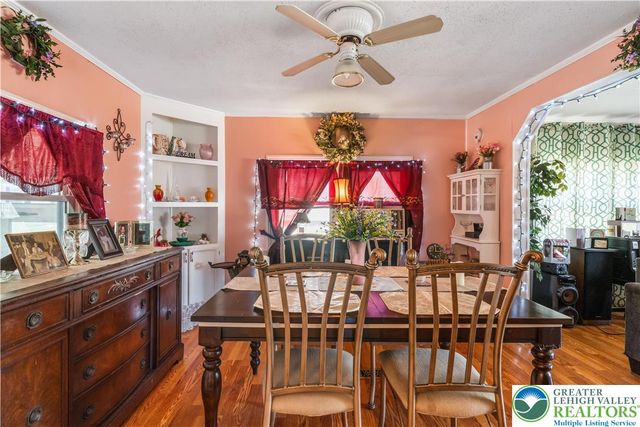 1 Woodsdale Court, Moore Twp, PA 18014