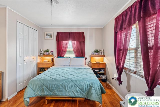 1 Woodsdale Court, Moore Twp, PA 18014