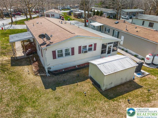 1 Woodsdale Court, Moore Twp, PA 18014
