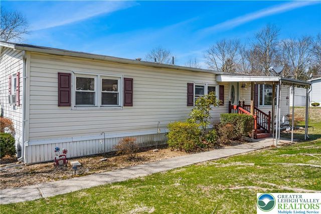 1 Woodsdale Court, Moore Twp, PA 18014