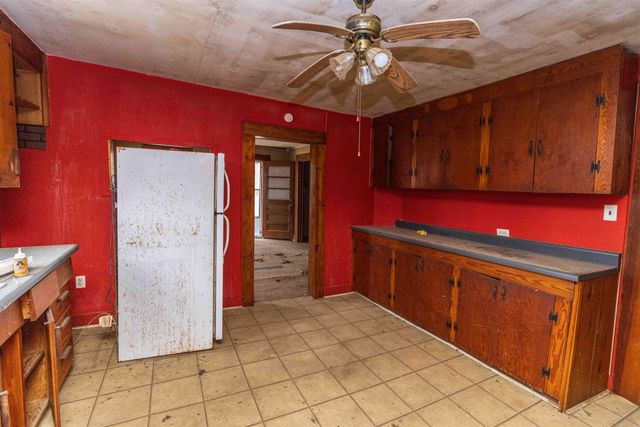 4850 PLEASANT SITE RD, Selmer, TN 38375