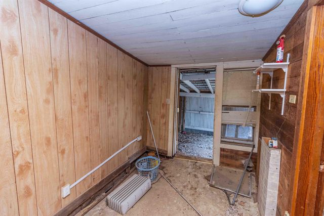 4850 PLEASANT SITE RD, Selmer, TN 38375