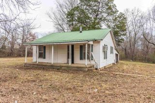 4850 PLEASANT SITE RD, Selmer, TN 38375