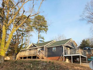 700 Vernon Avenue, Dalton, GA 30720
