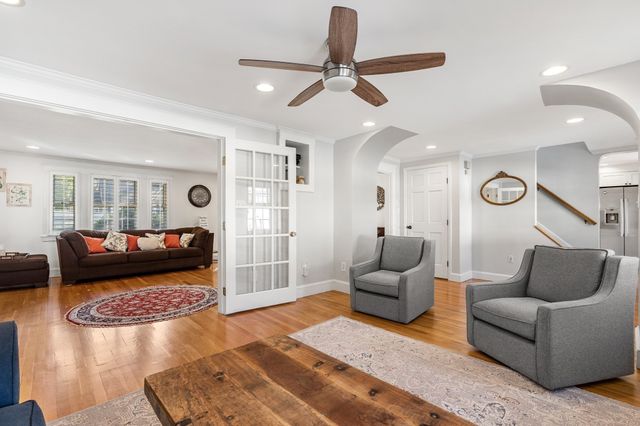 4 George, Andover, MA 01810