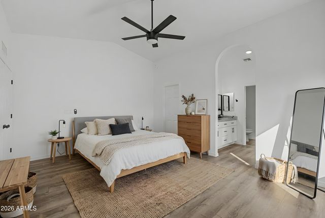 2129 LEISURE WORLD --, Mesa, AZ 85206