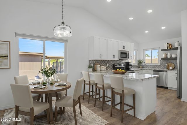 2129 LEISURE WORLD --, Mesa, AZ 85206