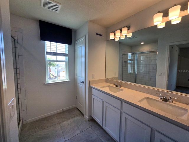 1713 DELIGHTFUL DRIVE, Davenport, FL 33896