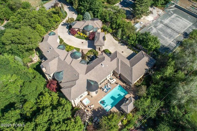 6274 S Oles Lane, Holladay, UT 84121