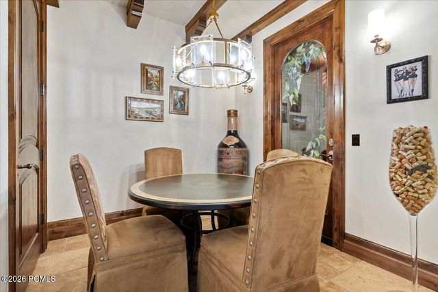 6274 S Oles Lane, Holladay, UT 84121
