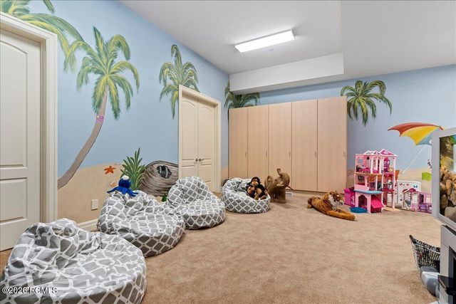 6274 S Oles Lane, Holladay, UT 84121