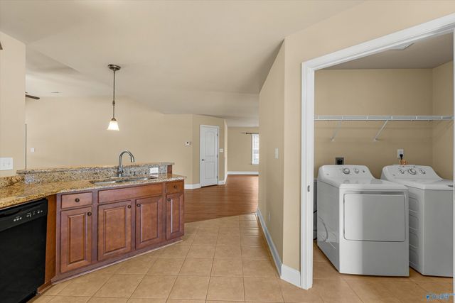7601 Addison Drive, Huntsville, AL 35806