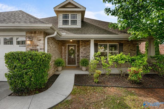 7601 Addison Drive, Huntsville, AL 35806