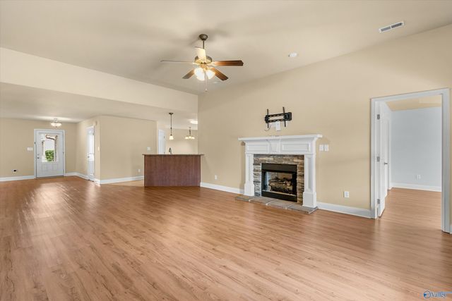 7601 Addison Drive, Huntsville, AL 35806