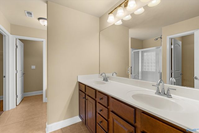 7601 Addison Drive, Huntsville, AL 35806