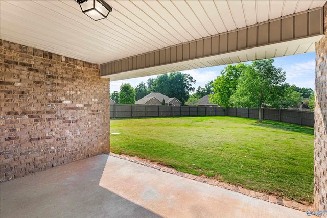 7601 Addison Drive, Huntsville, AL 35806