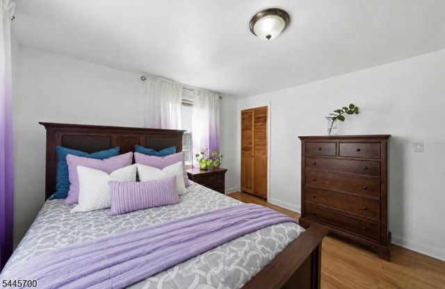 128 Livingston Rd, Linden City, NJ 07036