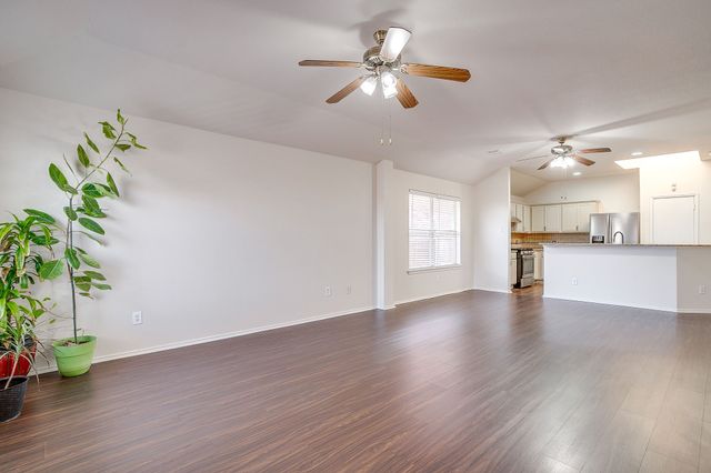 9812 Maryville Lane, Fort Worth, TX 76108