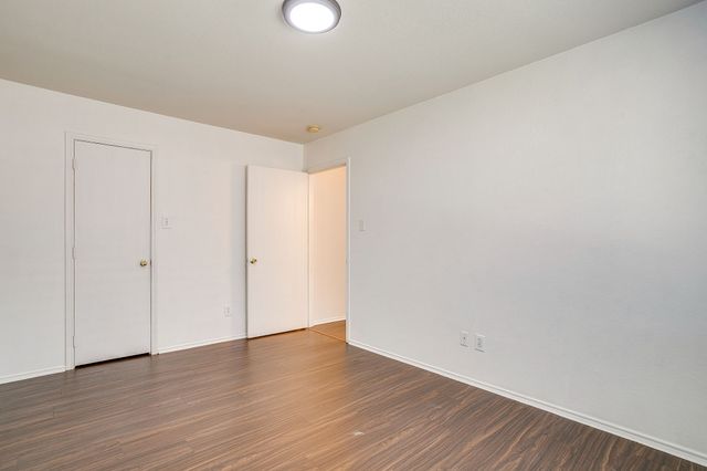 9812 Maryville Lane, Fort Worth, TX 76108