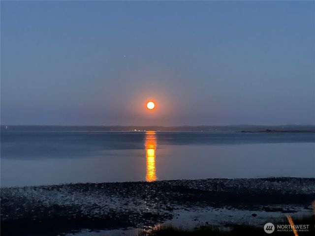 781 Mariner Court SE, Ocean Shores, WA 98569