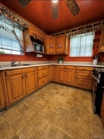 7050 W Florissant Avenue, St Louis, MO 63136