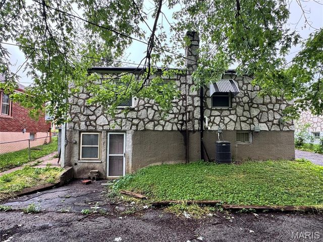 7050 W Florissant Avenue, St Louis, MO 63136