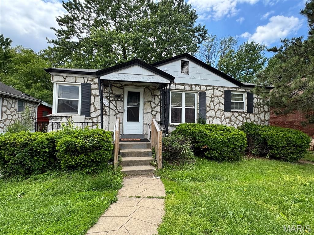 7050 W Florissant Avenue, St Louis, MO 63136