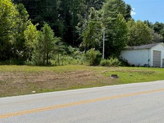 00 KY-52, Beattyville, KY 41311