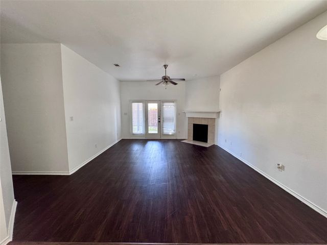 1613 Castle Creek Drive, Little Elm, TX 75068