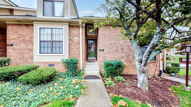 281 Glenstone Cir, Brentwood, TN 37027