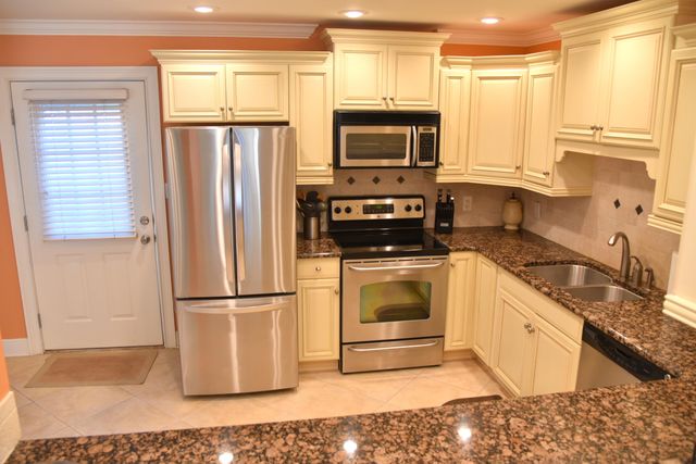 241 Ellis Road UNIT 33, Miramar Beach, FL 32550