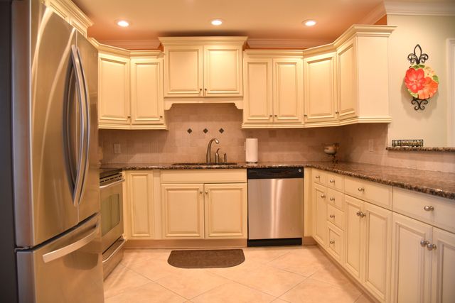 241 Ellis Road UNIT 33, Miramar Beach, FL 32550