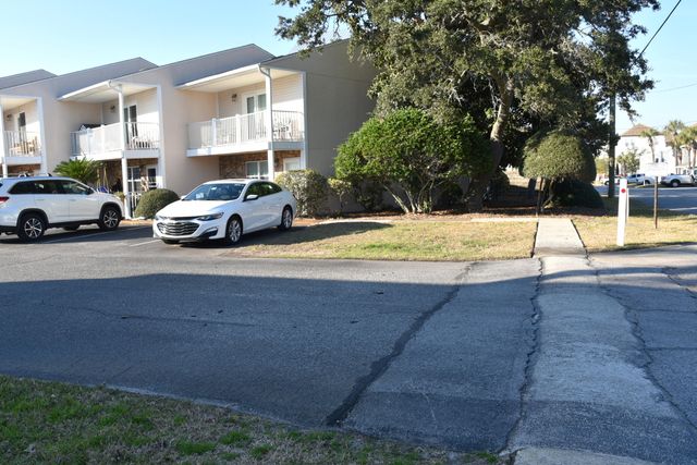 241 Ellis Road UNIT 33, Miramar Beach, FL 32550