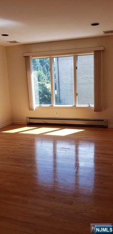 120 Jenkins, Englewood Cliffs, NJ 07632
